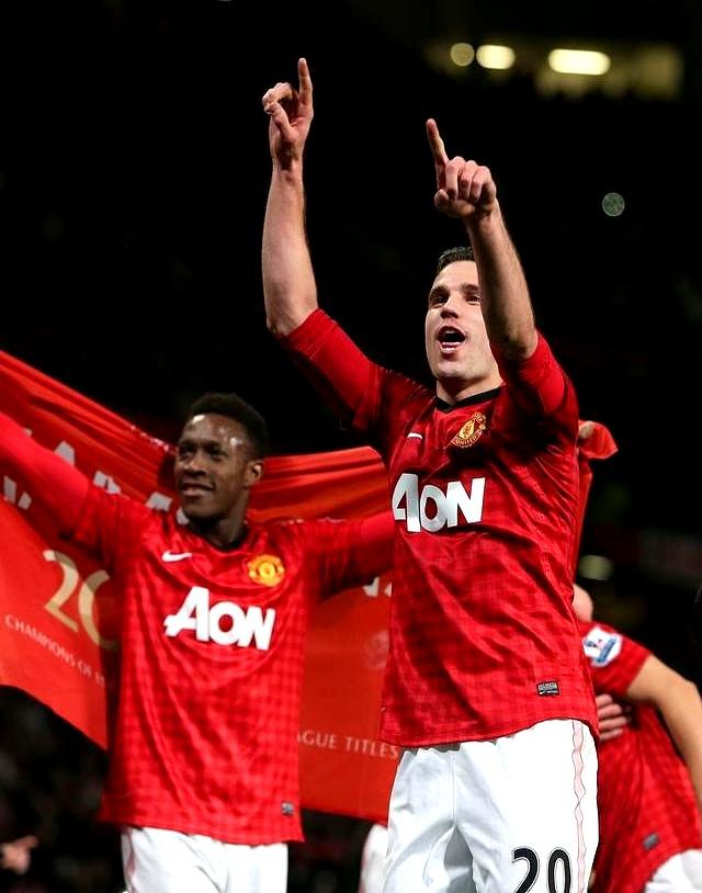 利物浦碾压乌拉圭,范佩西绝境逆转的简单介绍 利物浦碾压乌拉圭,范佩西绝境逆转的简单介绍