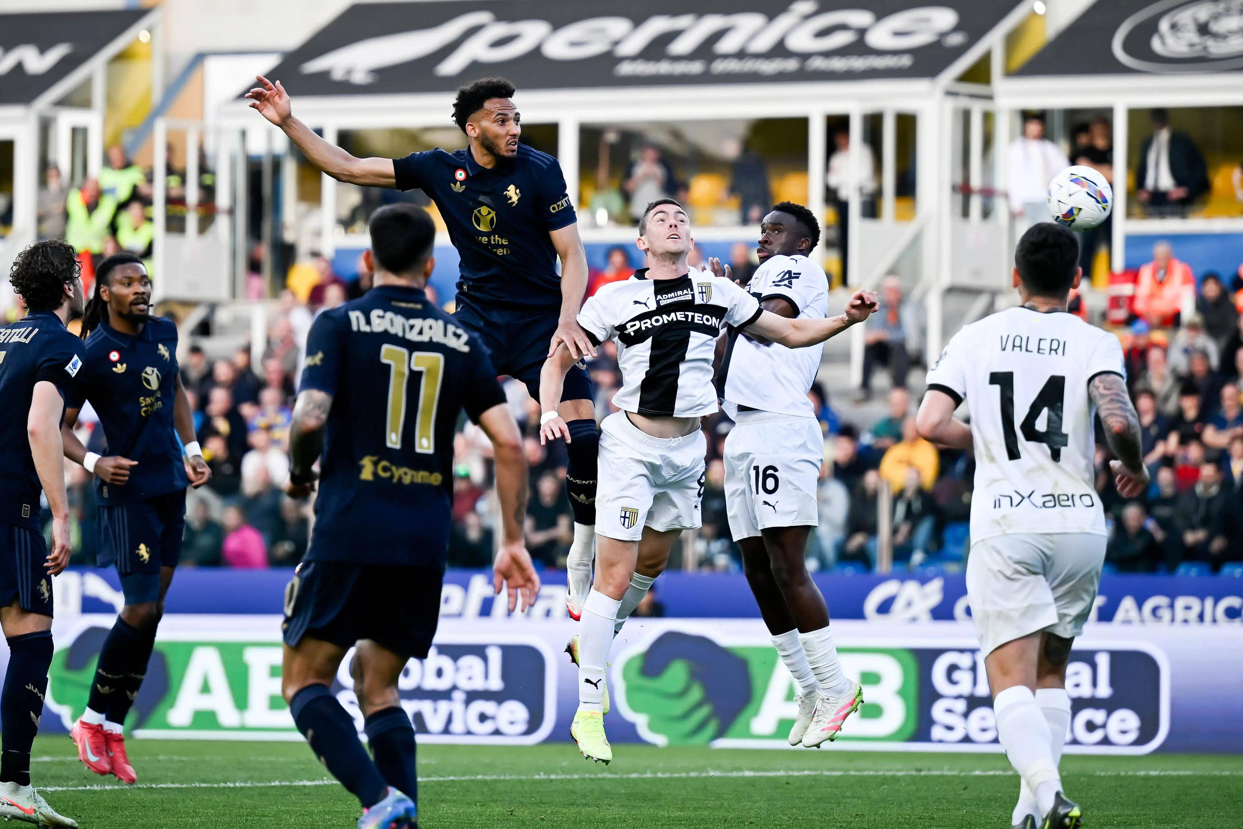 包含帕尔马中场:球队目标是赢得每一场比赛的词条 包含帕尔马中场:球队目标是赢得每一场比赛的词条