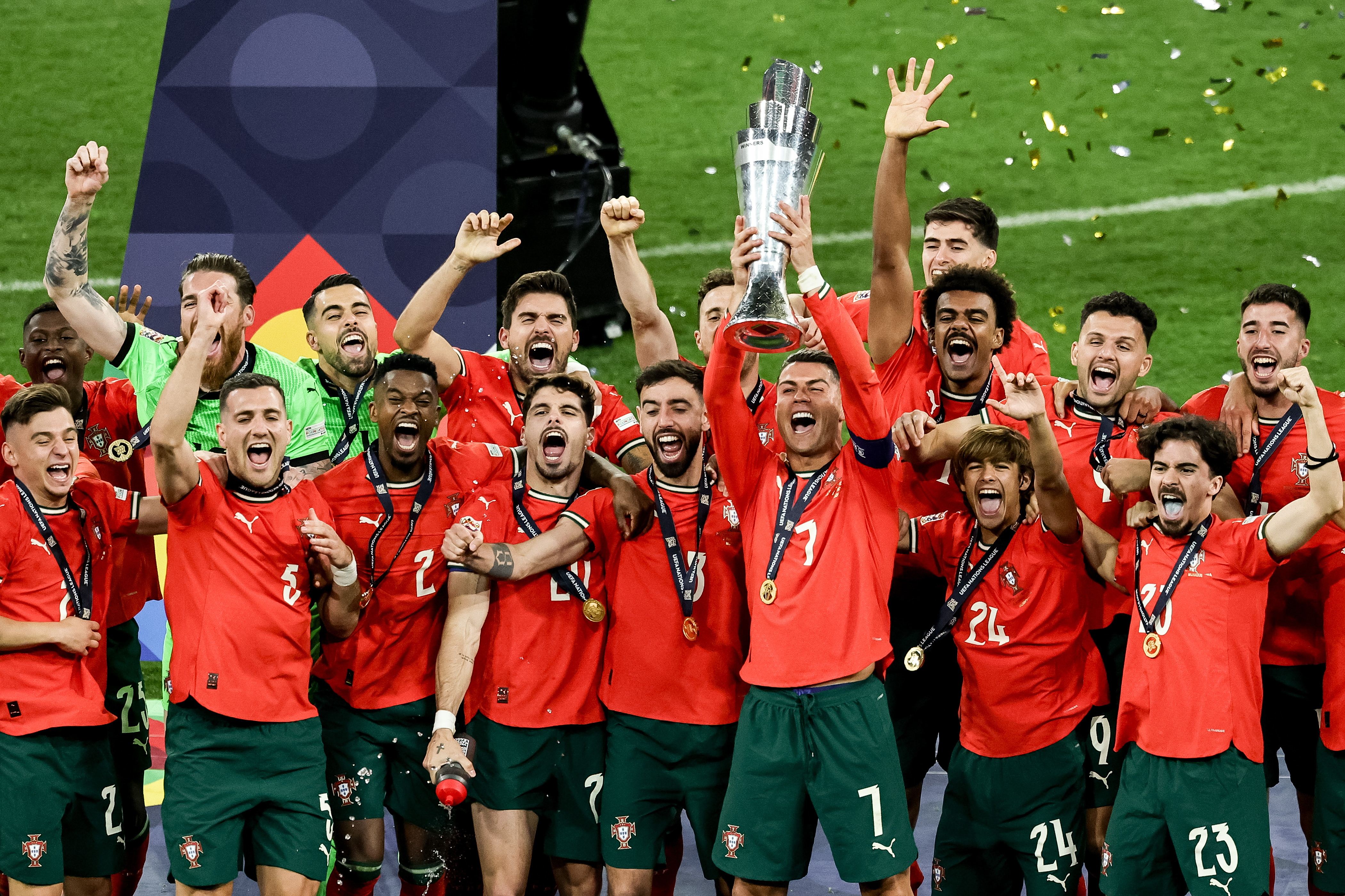 欧国联战况激烈，各队展现出色表现的简单介绍