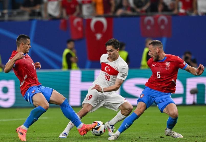 开云体育官方网站-捷克队零封对手，轻松晋级下一轮