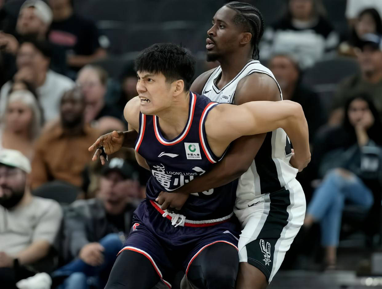 开云体育官方网站-森林狼队遭遇个人失误，被对手反超