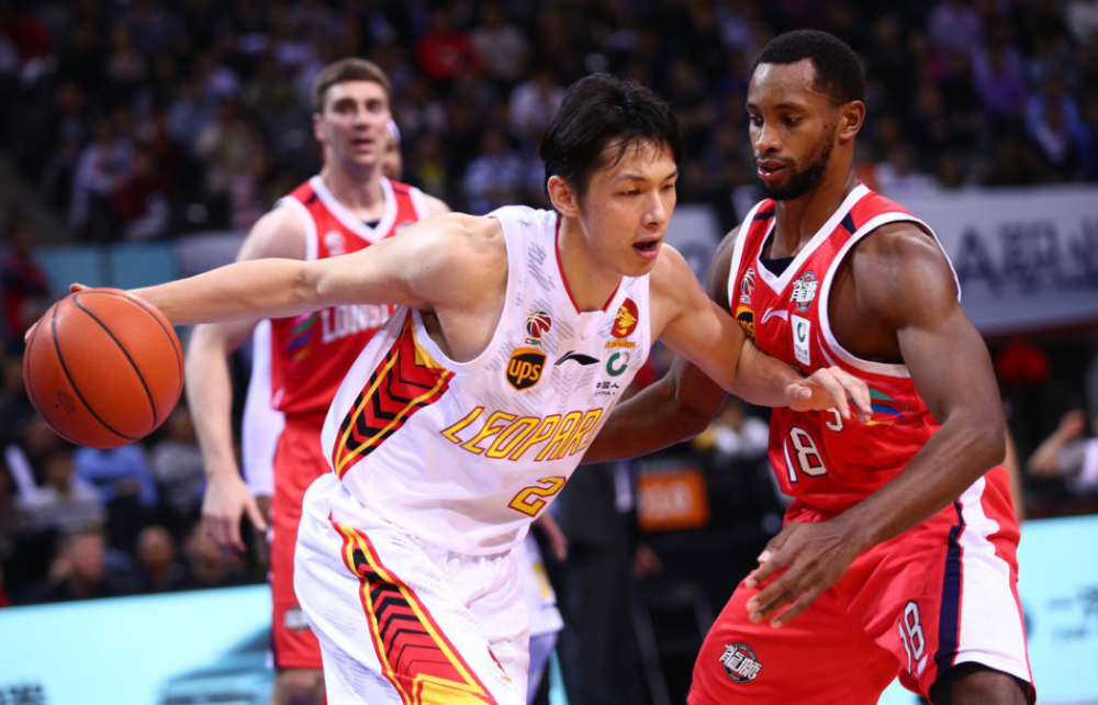 包含保加利亚篮球名将重返本土球队效力的词条