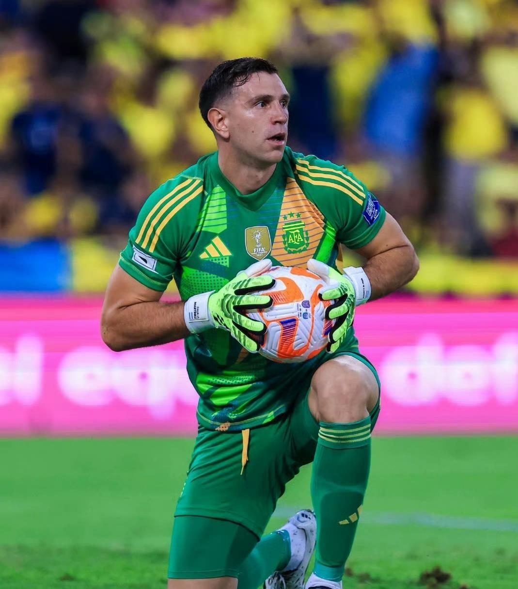 南美球队壮志凌云,豪取联赛第一 南美球队壮志凌云,豪取联赛第一