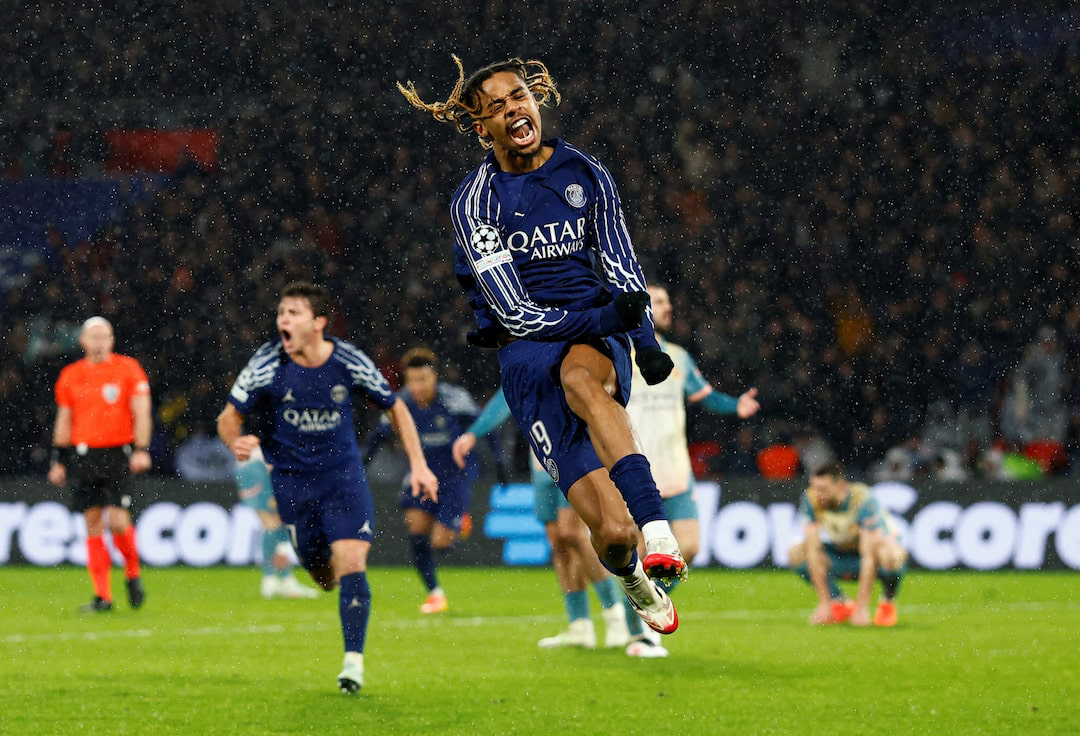 包含巴黎圣日耳曼客场被逼平,领先优势缩小的词条 包含巴黎圣日耳曼客场被逼平,领先优势缩小的词条