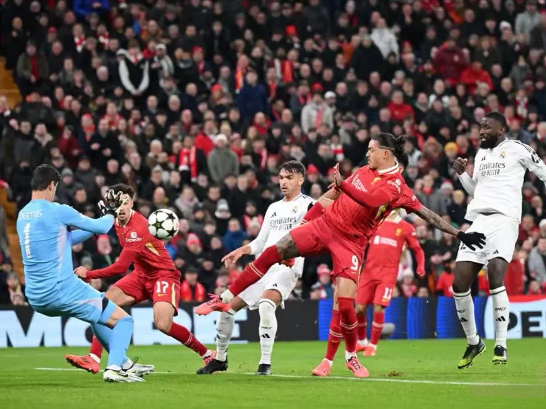 利物浦迎来拜仁慕尼黑挑战,欧冠足球火热开战 利物浦迎来拜仁慕尼黑挑战,欧冠足球火热开战