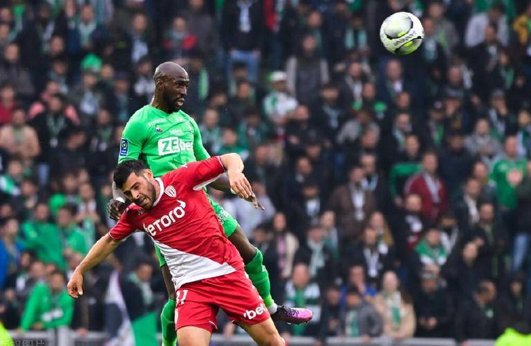 圣埃蒂安球队变动频繁，保级大战临头的简单介绍