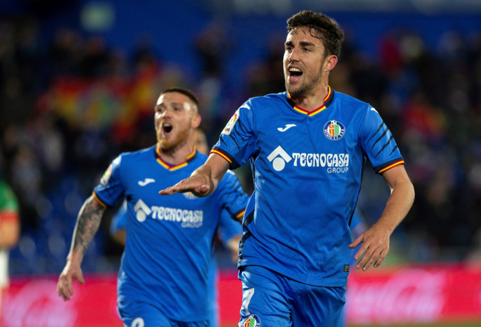 赫塔菲抢分成功,助力冲击积分榜前列的简单介绍 赫塔菲抢分成功,助力冲击积分榜前列的简单介绍