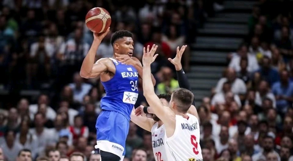 希腊男篮横扫篮网，字母哥打破历史纪录