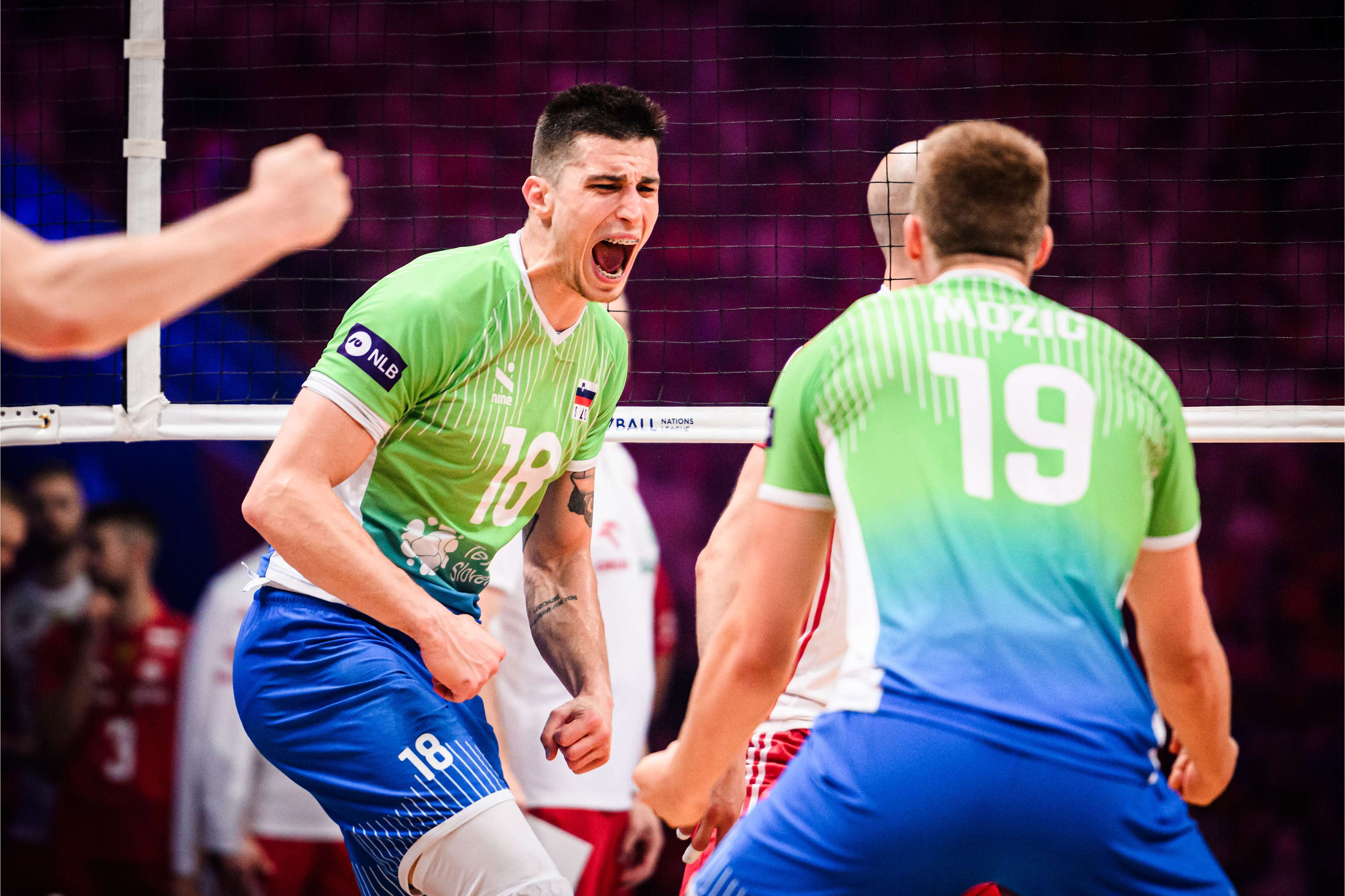 奥地利队绝杀波兰队，许昕关键制胜