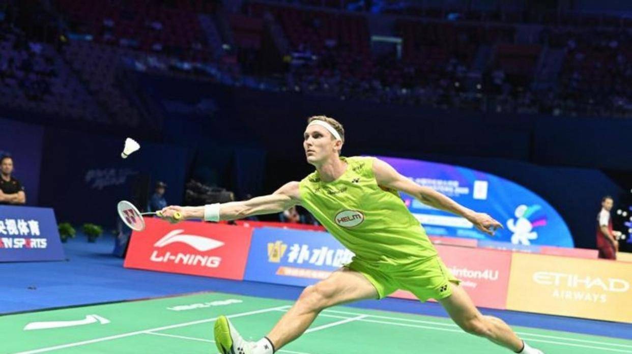 中国队碾压马来西亚队，安赛龙刷新纪录