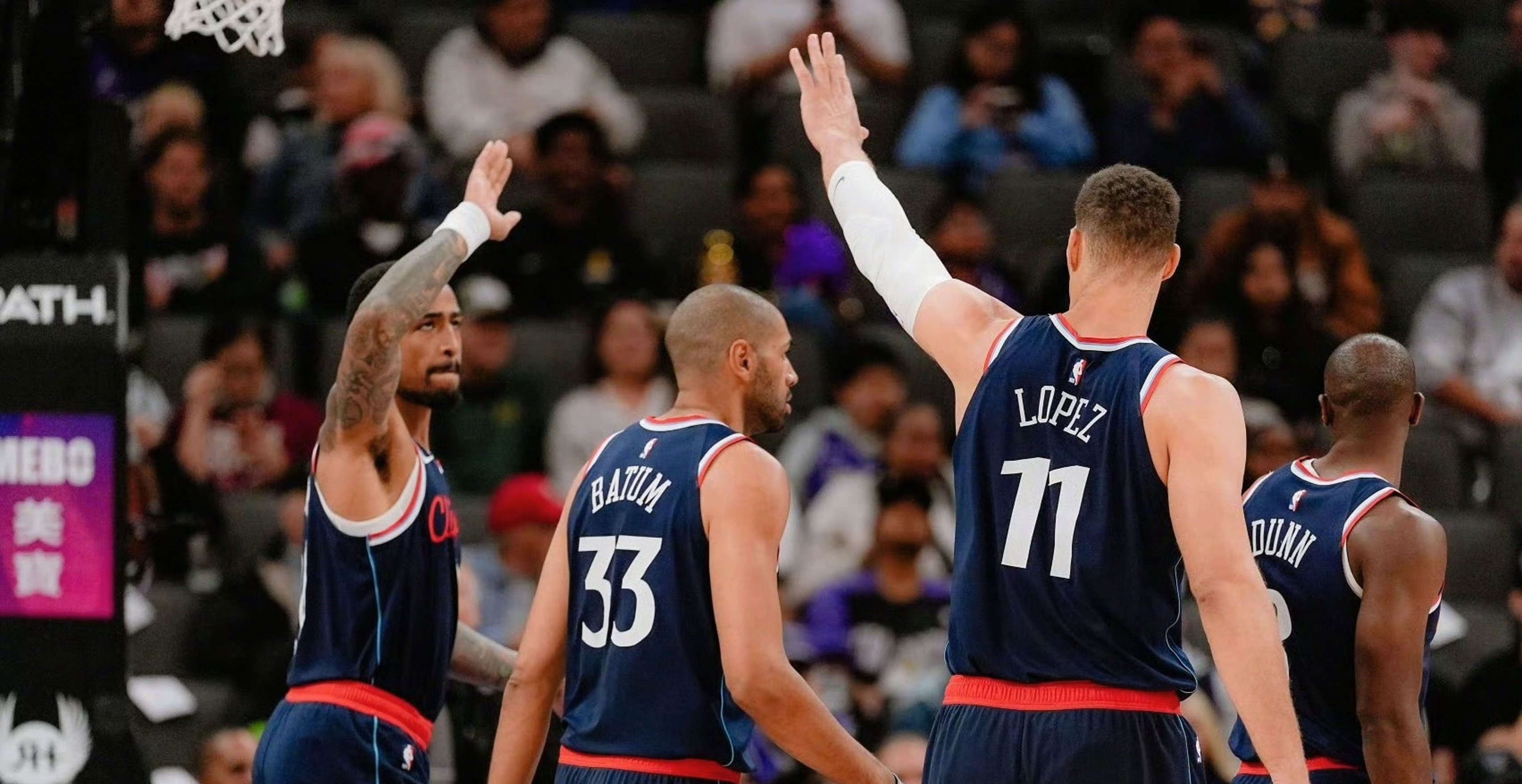 猛龙碾压快船,麦科勒姆带队取胜 猛龙碾压快船,麦科勒姆带队取胜