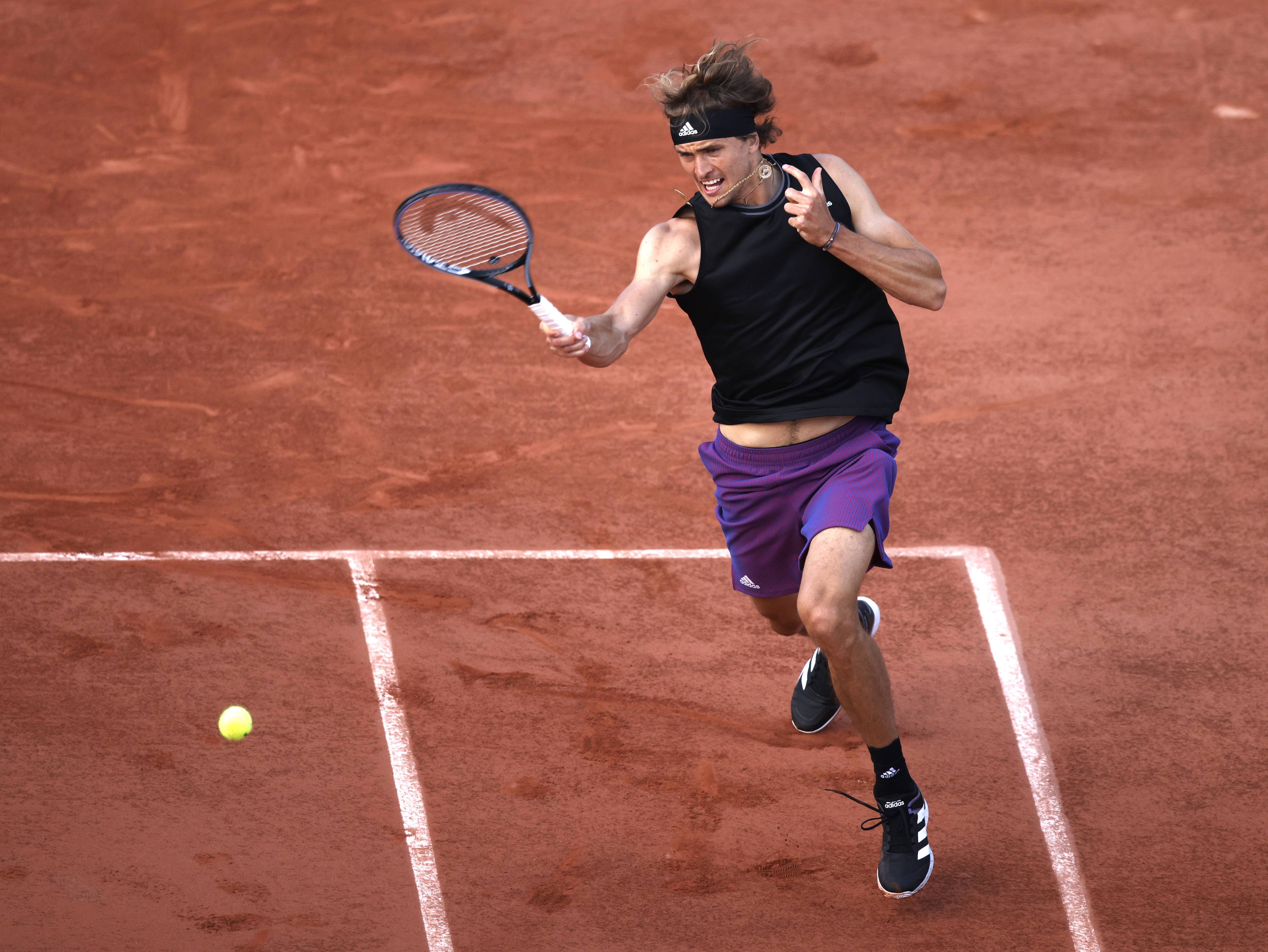 法网鏖战ATP总决赛,兹维列夫高光表现的简单介绍 法网鏖战ATP总决赛,兹维列夫高光表现的简单介绍