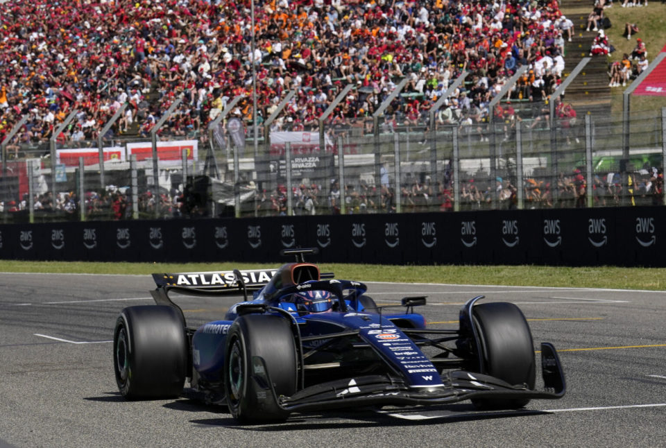 梅赛德斯横扫红牛车队,皮亚斯特里惊艳四座的简单介绍 梅赛德斯横扫红牛车队,皮亚斯特里惊艳四座的简单介绍