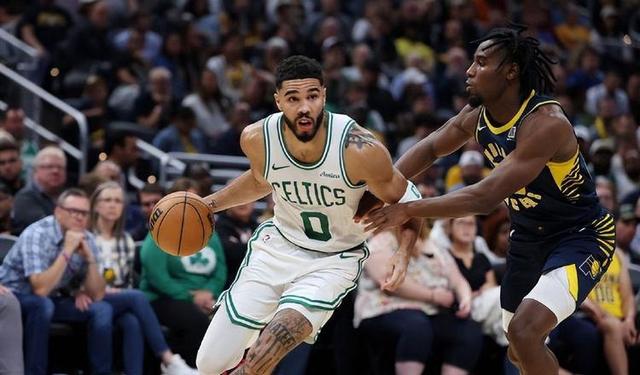 灰熊横扫北京队,塔图姆带队取胜 灰熊横扫北京队,塔图姆带队取胜