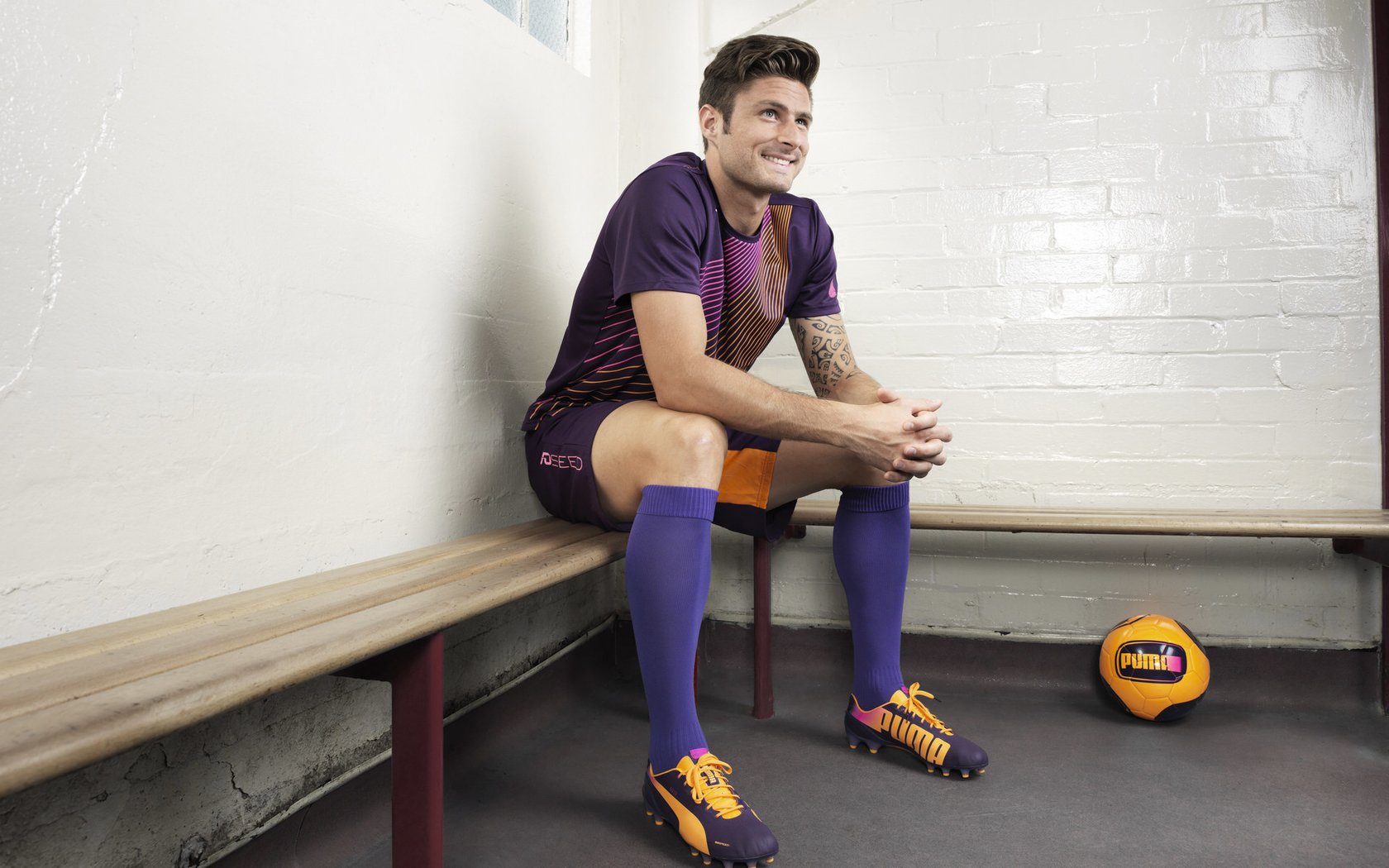 跨界竞技场，当76人险胜广东队，拉梅洛在欧冠半决赛接管比赛