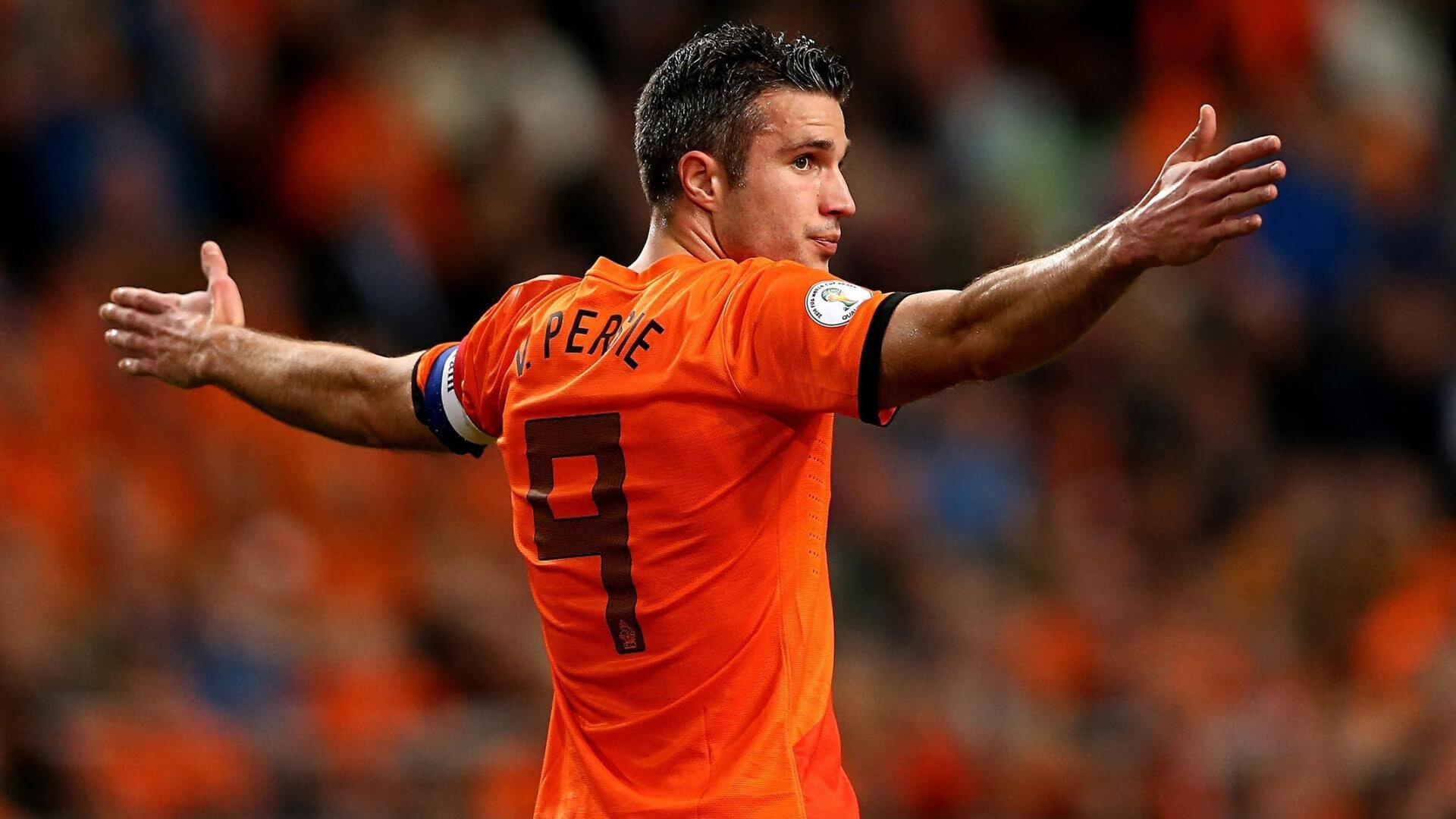 绿茵场上的战争隐喻，当伊拉克国家队在老特拉福德对阵曼联，京多安如何末节接管比赛